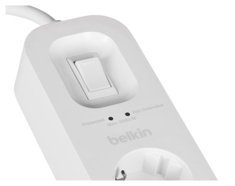 Listwa zasilająca Belkin Power Surge 4-PORT + 1xUSB-A +1xUSB-C 2.4A PD 525J 2m White Schuko Listwa zasilająca Belkin Power Surge 4-PORT + 1xUSB-A +1xUSB-C 2.4A PD 525J 2m White Schuko