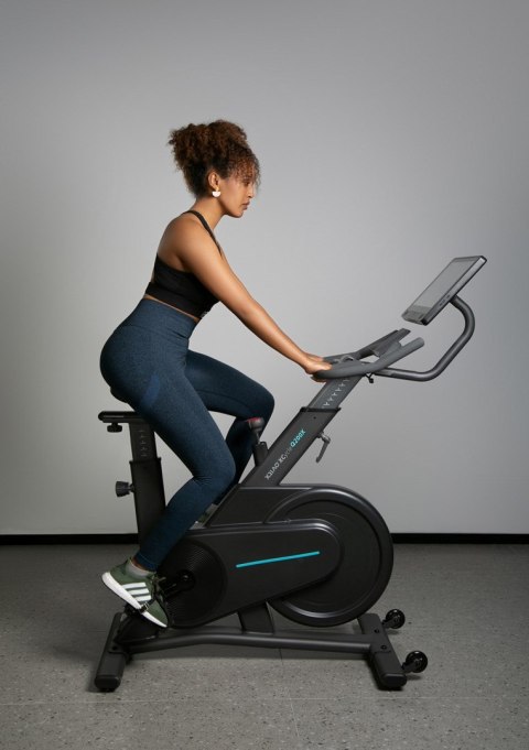 Rower stacjonarny, magnetyczny OVICX Q200X z ekranem dotykowym 15,6" TFT, WIFI bluetooth&app (WYPRZEDAŻ) Rower stacjonarny, magnetyczny OVICX Q200X z ekranem dotykowym 15,6" TFT, WIFI bluetooth&app (WYPRZEDAŻ)