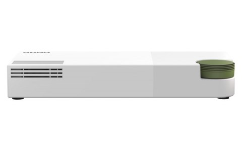 Qnap QSW-M2108-2S, 8x 2.5GbE, 2x 10GbE SFP+, managed switch Qnap QSW-M2108-2S, 8x 2.5GbE, 2x 10GbE SFP+, managed switch