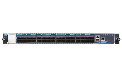 Switch Netgear CSM4532-100EUS 32p Managed 100 Gigabit Switch Netgear CSM4532-100EUS 32p Managed 100 Gigabit