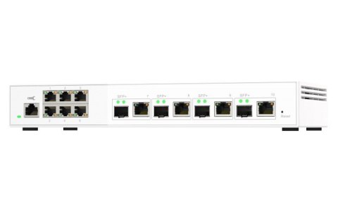 Qnap QSW-M2106-4C, 6x 2.5GbE, 4x combo 10GbE SFP+/RJ45, managed switch Qnap QSW-M2106-4C, 6x 2.5GbE, 4x combo 10GbE SFP+/RJ45, managed switch
