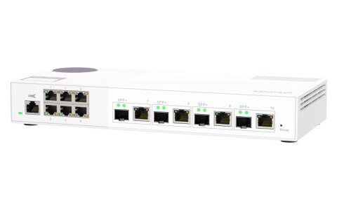 Qnap QSW-M2106-4C, 6x 2.5GbE, 4x combo 10GbE SFP+/RJ45, managed switch Qnap QSW-M2106-4C, 6x 2.5GbE, 4x combo 10GbE SFP+/RJ45, managed switch