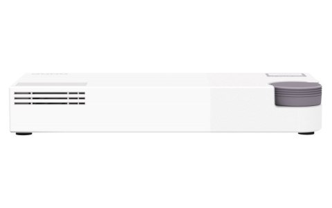 Qnap QSW-M2106-4S, 6x 2.5GbE, 4 port 10GbE SFP+, managed switch Qnap QSW-M2106-4S, 6x 2.5GbE, 4 port 10GbE SFP+, managed switch