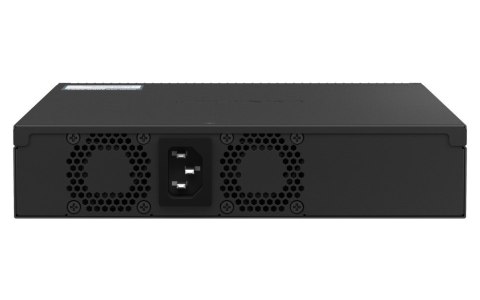 Qnap QSW-M2106R-2S2T, 6 port 2.5Gbps, 2 ports 10GbE SFP+, 2 ports 10GbE RJ45 , managed switch, half-rackmount design Qnap QSW-M2106R-2S2T, 6 port 2.5Gbps, 2 ports 10GbE SFP+, 2 ports 10GbE RJ45 , managed switch, half-rackmount design