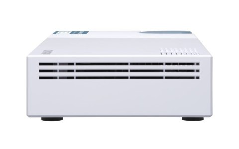 Qnap QSW-M408-4C, 8x 1GbE, 4x combo 10GbE SFP+/RJ45, managed switch Qnap QSW-M408-4C, 8x 1GbE, 4x combo 10GbE SFP+/RJ45, managed switch