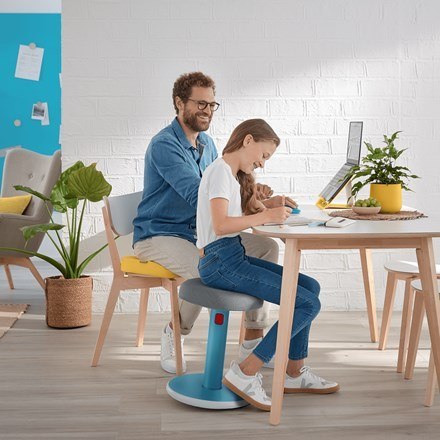 LEITZ Ergonomiczny stołek ERGO COSY, niebieski LEITZ Ergonomiczny stołek ERGO COSY, niebieski