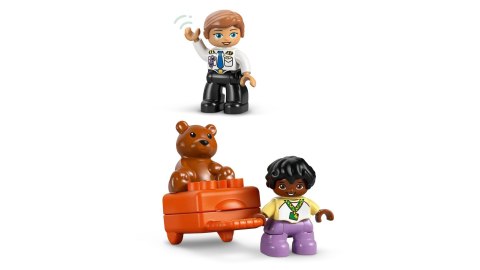 Lego LEGO DUPLO 10443 FIRST TIME AT THE AIRPORT Lego LEGO DUPLO 10443 FIRST TIME AT THE AIRPORT
