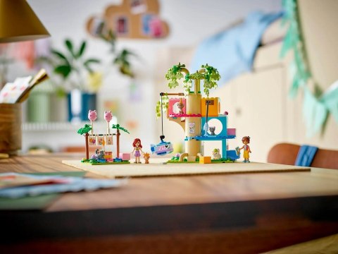 Lego LEGO FRIENDS 42666 CAT BIRTHDAY PLEGO ARTY & TREE HOUSE Lego LEGO FRIENDS 42666 CAT BIRTHDAY PLEGO ARTY & TREE HOUSE