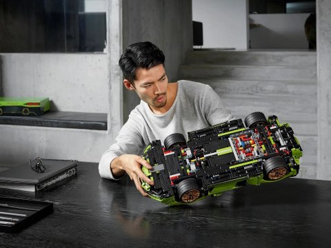 Lego LEGO TECHNIC 42115 Lamborghini Sian FKP 37 Lego LEGO TECHNIC 42115 Lamborghini Sian FKP 37