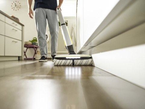 KARCHER Mop elektryczny KARCHER FC 7 Premium 1.055-760.0 (WYPRZEDAŻ) KARCHER Mop elektryczny KARCHER FC 7 Premium 1.055-760.0 (WYPRZEDAŻ)