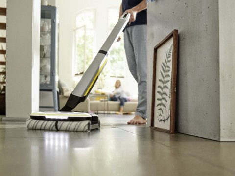 KARCHER Mop elektryczny KARCHER FC 7 Premium 1.055-760.0 (WYPRZEDAŻ) KARCHER Mop elektryczny KARCHER FC 7 Premium 1.055-760.0 (WYPRZEDAŻ)