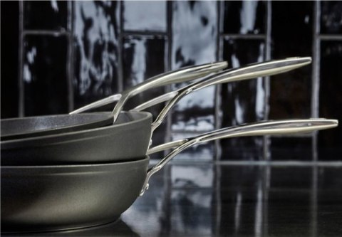 DEMEYERE Głęboka patelnia tytanowa DEMEYERE Alu Pro 5 40851-048-0 - 28 cm DEMEYERE Głęboka patelnia tytanowa DEMEYERE Alu Pro 5 40851-048-0 - 28 cm