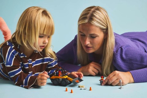 Lego LEGO CITY 60450 Żółta ładowarka kołowa Lego LEGO CITY 60450 Żółta ładowarka kołowa