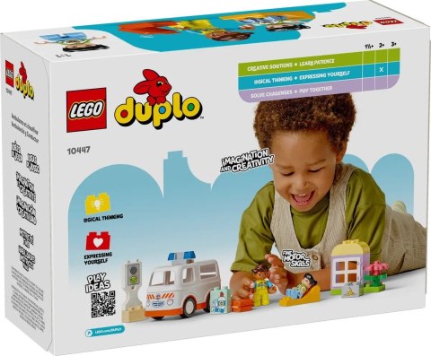 Lego LEGO DUPLO TOWN 10447 Karetka z kierowcą Lego LEGO DUPLO TOWN 10447 Karetka z kierowcą
