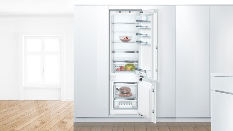 BOSCH Chłodziarko-zamrażarka BOSCH KIS87AFE0