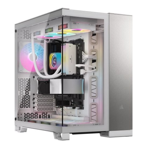 Corsair Corsair 6500X Tempered Glass Mid-Tower White/Gray Corsair Corsair 6500X Tempered Glass Mid-Tower White/Gray