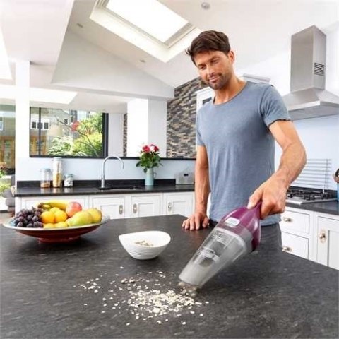 BLACK+DECKER Odkurzacz akumulatorowy Black&Decker NVC115W BLACK+DECKER Odkurzacz akumulatorowy Black&Decker NVC115W