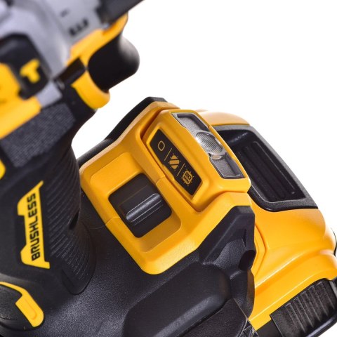 DeWalt Wiertarko-wkrętarka 18V 2x5,0Ah BL TSTAK DCD805P2T DeWalt Wiertarko-wkrętarka 18V 2x5,0Ah BL TSTAK DCD805P2T
