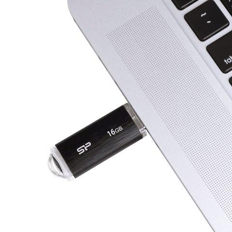 Silicon Power Pendrive Silicon Power Ultima U02 16GB USB 2.0 kolor czarny (SP016GBUF2U02V1K) Silicon Power Pendrive Silicon Power Ultima U02 16GB USB 2.0 kolor czarny (SP016GBUF2U02V1K)