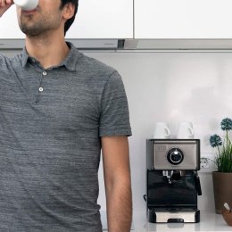 BLACK+DECKER Ekspres ciśnieniowy kolbowy Black+Decker BXCO1200E (1200W)