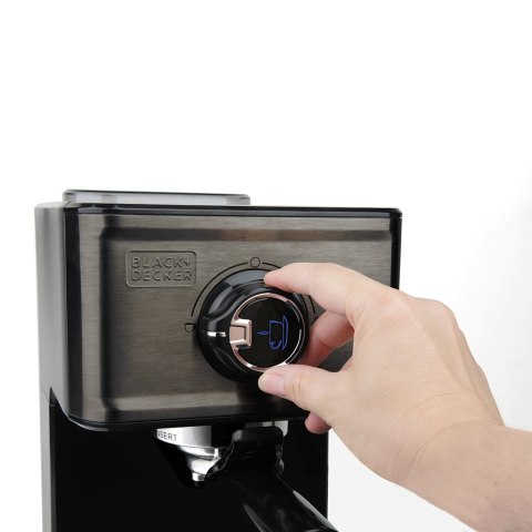 Ekspres ciśnieniowy kolbowy Black+Decker BXCO1200E (1200W) Ekspres ciśnieniowy kolbowy Black+Decker BXCO1200E (1200W)