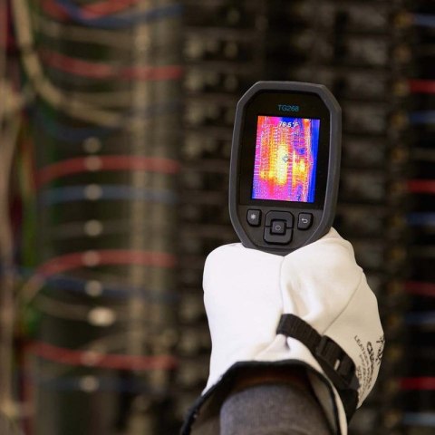 FLIR FLIR KAMERA TERMOWIZYJNA PUNKTOWA 160X120 MSX SUPER RESOLUTION 320X240, -25°C DO 400°C LASER TG268 FLIR FLIR KAMERA TERMOWIZYJNA PUNKTOWA 160X120 MSX SUPER RESOLUTION 320X240, -25°C DO 400°C LASER TG268