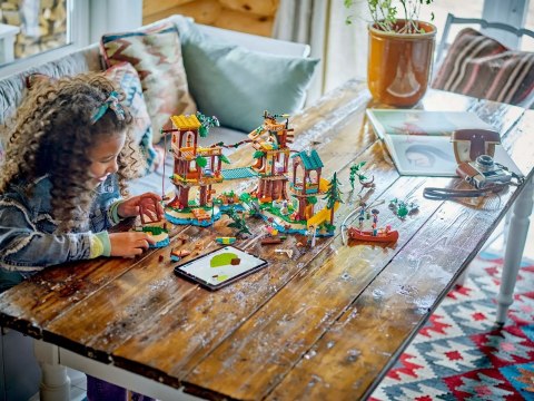 Lego LEGO Friends 42631 Domek na drzewie na obozie kempingowym