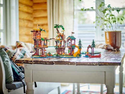 Lego LEGO Friends 42631 Domek na drzewie na obozie kempingowym