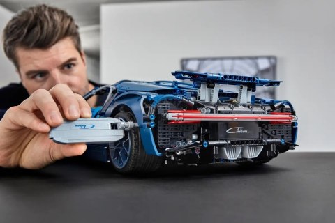 Lego LEGO Technic 42083 Bugatti Chiron Lego LEGO Technic 42083 Bugatti Chiron