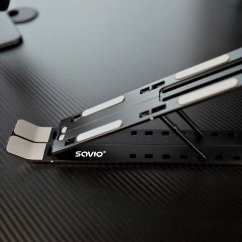 SAVIO SAVIO PODSTAWKA BIUROWA POD LAPTOP, TABLET, CZARNA, ALUMINIOWA PB-05 SAVIO SAVIO PODSTAWKA BIUROWA POD LAPTOP, TABLET, CZARNA, ALUMINIOWA PB-05