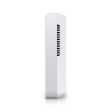UBIQUITI Access Point Wi-Fi 7 Ubiquiti UniFi U7 Pro Wall 2.4GHz(2x2)/5GHz(2x2)/6GHz(2x2) PoE+ 1x2,5G