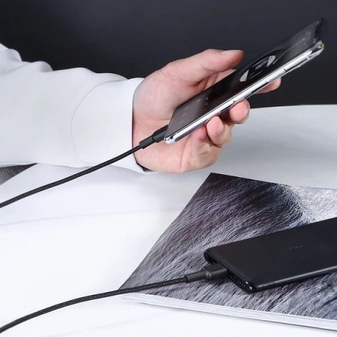 AUKEY AUKEY CB-CL02 NYLONOWY KABEL USB C-LIGHTNING 1.2M AUKEY AUKEY CB-CL02 NYLONOWY KABEL USB C-LIGHTNING 1.2M
