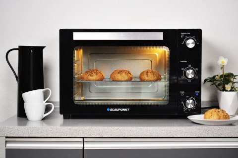 Blaupunkt Mini piekarnik Blaupunkt EOM601 (Pokrętło; 1800W; kolor czarny)