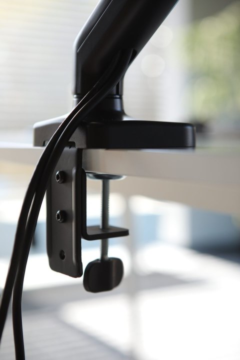 SAVIO SAVIO UCHWYT BIURKOWY NA MONITOR 17''-32'', 2-9 KG, NA SPRĘŻYNIE GAZOWEJ UM-01 SAVIO SAVIO UCHWYT BIURKOWY NA MONITOR 17''-32'', 2-9 KG, NA SPRĘŻYNIE GAZOWEJ UM-01