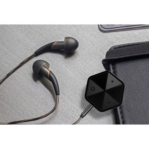 AUDIOCORE Adapter AUDIOCORE AC815 (Jack 3,5 mm - Jack ; kolor czarny)