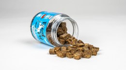 TufTuf Tuf Tuf Trenerki szprotka z pomidorem 120g