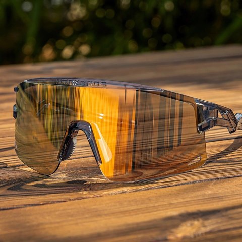 Rockbros Okulary rowerowe Rockbros fotochromowe, z ochroną UV i wkładką korekcyjną - przezroczyste czarne Rockbros Okulary rowerowe Rockbros fotochromowe, z ochroną UV i wkładką korekcyjną - przezroczyste czarne