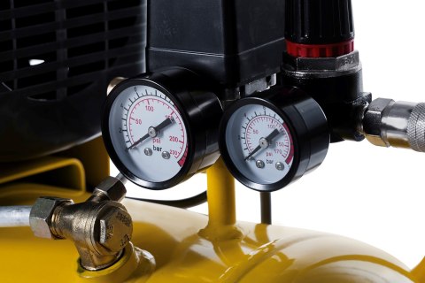 STANLEY Sprężarka olejowa 1500W FCCC404STN005 STANLEY (WYPRZEDAŻ) STANLEY Sprężarka olejowa 1500W FCCC404STN005 STANLEY (WYPRZEDAŻ)