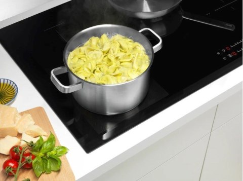 Zestaw garnków ELECTROLUX E3SS Zestaw garnków ELECTROLUX E3SS