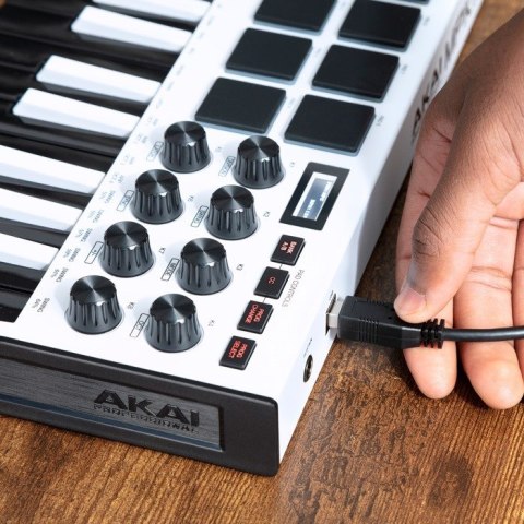 AKAI AKAI MPK MINI 3 WHITE - Mini klawiatura sterująca AKAI AKAI MPK MINI 3 WHITE - Mini klawiatura sterująca