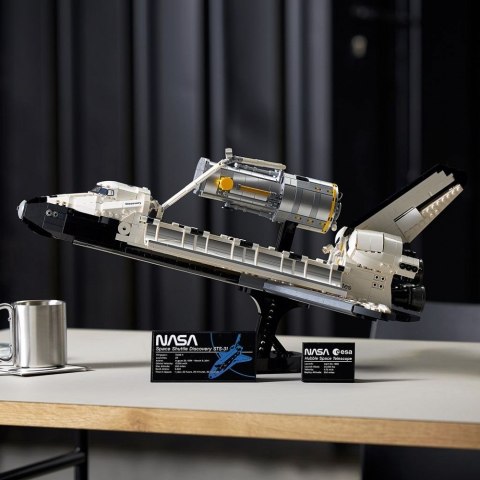 Lego LEGO Icons 10283 Wahadłowiec Discovery NASA Lego LEGO Icons 10283 Wahadłowiec Discovery NASA