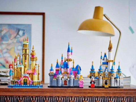 Lego LEGO Disney 40720 Mały zamek Śpiącej Królewny Disneya Lego LEGO Disney 40720 Mały zamek Śpiącej Królewny Disneya