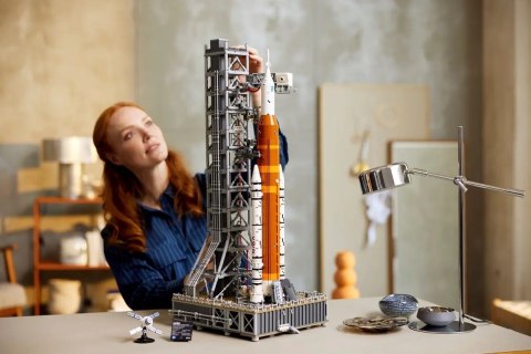 Lego LEGO Icons 10341 Rakieta SLS NASA Artemis Lego LEGO Icons 10341 Rakieta SLS NASA Artemis