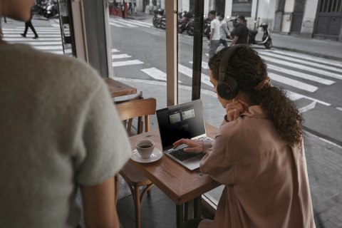 Hewlett-Packard HP EliteBook 860 G11 Ultra 7 155H 16.0"WUXGA 400nits AG 16GB DDR5 SSD512 Intel Arc W11Pro 3Y OnSite