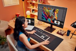 Hewlett-Packard MONITOR HP OLED, UHD 31,5