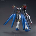 BANDAI Figurka kolekcjonerska Bandai HGCE 1/144 ZGMF-X20A STRIKE FREEDOM GUNDAM BANDAI Figurka kolekcjonerska Bandai HGCE 1/144 ZGMF-X20A STRIKE FREEDOM GUNDAM
