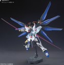 BANDAI Figurka kolekcjonerska Bandai HGCE 1/144 ZGMF-X20A STRIKE FREEDOM GUNDAM BANDAI Figurka kolekcjonerska Bandai HGCE 1/144 ZGMF-X20A STRIKE FREEDOM GUNDAM