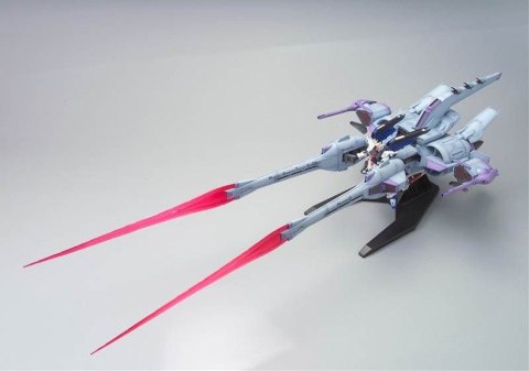 BANDAI HG 1/144 METEOR UNIT + FREEDOM GUNDAM BANDAI HG 1/144 METEOR UNIT + FREEDOM GUNDAM