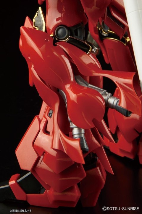 BANDAI RG 1/144 SINANJU