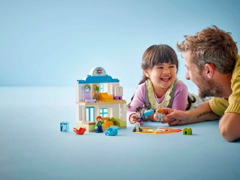 Lego LEGO DUPLO TOWN 10449 Pierwszy raz: Wizyta u lekarza Lego LEGO DUPLO TOWN 10449 Pierwszy raz: Wizyta u lekarza